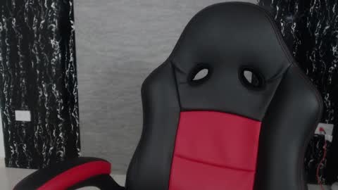 evelin 3 online show from March 2025 09:26:01 PM