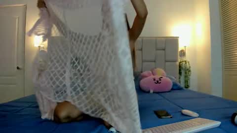 even_scoty online show from November 2025 02:58:02 AM