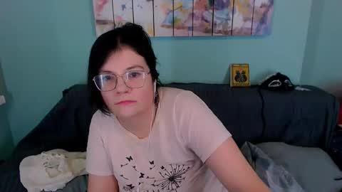 Snapshot of everly_rays chatting on March 2026 05:55:02 AM Everly online show from March 2026 05:55:02 AM