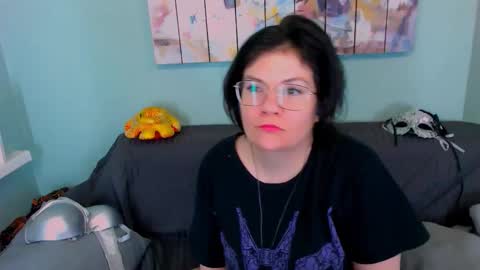 Snapshot of everly_rays chatting on March 2026 05:12:02 AM Everly online show from March 2026 05:12:02 AM