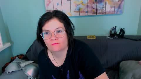 Snapshot of everly_rays chatting on March 2026 08:03:01 PM Everly online show from March 2026 08:03:01 PM