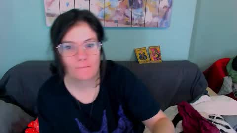 Snapshot of everly_rays chatting on March 2026 06:03:02 AM Everly online show from March 2026 06:03:02 AM