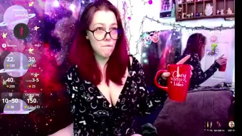 Snapshot of everlyester chatting on January 2025 05:58:01 AM Evie online show from January 2025 05:58:01 AM