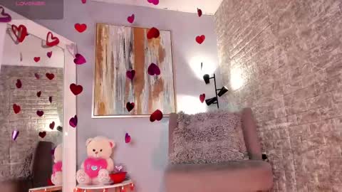 Sophia online show from February 2025 08:22:01 PM