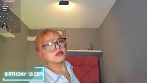 Sophia online show from September 2025 07:47:02 PM