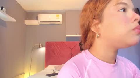 Sophia online show from November 2025 08:30:02 PM