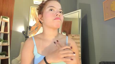 Sophia online show from February 2026 07:45:01 PM