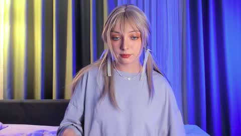 Snapshot of eves_eyes chatting on September 2025 12:15:01 PM Forget me not eve on CB online show from September 2025 12:15:01 PM