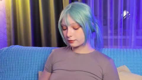 Snapshot of eves_eyes chatting on December 2025 01:53:01 PM Forget me not eve on CB online show from December 2025 01:53:01 PM