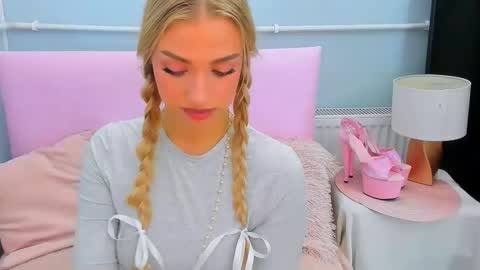 Snapshot of evettegold chatting on October 2025 03:35:02 PM Eve online show from October 2025 03:35:02 PM