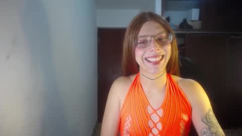 Snapshot of evi_kitty chatting on November 2025 11:10:02 PM Evi online show from November 2025 11:10:02 PM