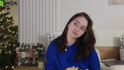 evi_woow online show from January 2025 12:49:01 AM