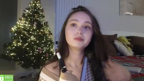 evi_woow online show from November 2025 08:57:01 PM