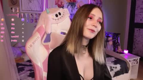 Snapshot of evie_rosen chatting on March 2026 10:36:01 PM Evie online show from March 2026 10:36:01 PM