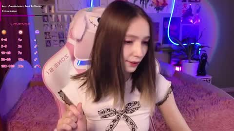 Evie online show from May 2026 04:04:02 PM