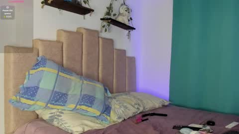 Ivi Alejandra  online show from May 2026 04:24:02 PM