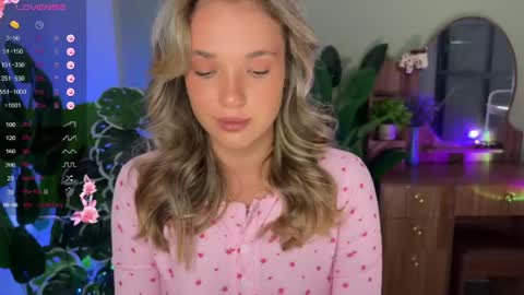 evielina online show from May 2026 11:54:02 PM