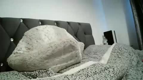 Snapshot of evieloves chatting on October 2025 09:28:02 AM evieloves online show from October 2025 09:28:02 AM