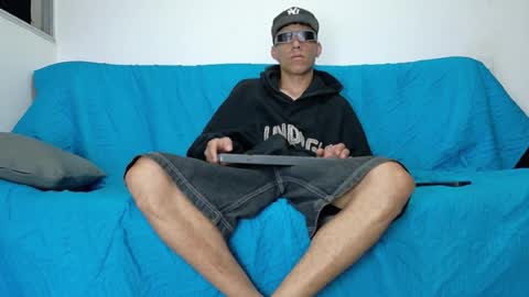 Snapshot of evil_boss1 chatting on June 2026 03:25:01 AM evil_boss1 online show from June 2026 03:25:01 AM