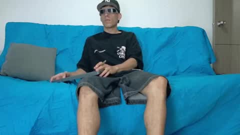Snapshot of evil_boss1 chatting on June 2026 05:27:01 AM evil_boss1 online show from June 2026 05:27:01 AM