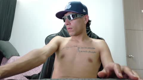Snapshot of evil_boss1 chatting on July 2026 04:32:02 PM evil_boss1 online show from July 2026 04:32:02 PM