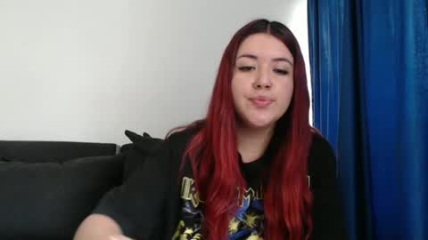 evilheart_69 online show from September 2025 05:51:02 PM