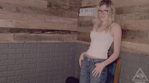 Snapshot of evilvillainess chatting on December 2025 02:26:01 PM Vesper - online show from December 2025 02:26:01 PM