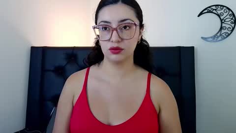 Snapshot of evoletmk chatting on March 2026 05:31:02 PM Evolet online show from March 2026 05:31:02 PM