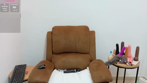 evvaa_moon online show from June 2026 12:28:02 PM