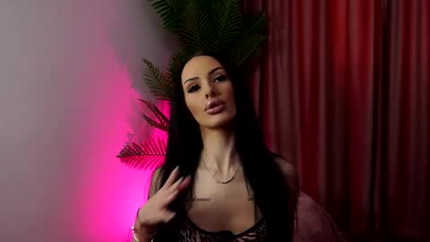 evyymoon online show from February 2026 09:04:02 AM