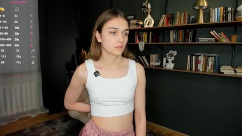 Snapshot of excellent_vibe chatting on February 2026 07:14:02 PM Ann online show from February 2026 07:14:02 PM