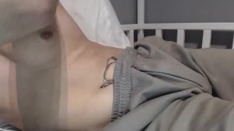 excited222 online show from October 2025 06:58:01 PM