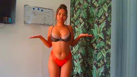 Snapshot of exclusivecourtney chatting on March 2026 06:41:02 AM courtney online show from March 2026 06:41:02 AM