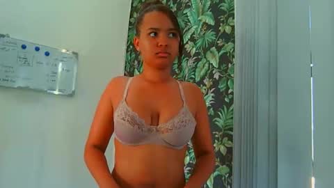 Snapshot of exclusivecourtney chatting on March 2026 06:31:02 AM courtney online show from March 2026 06:31:02 AM