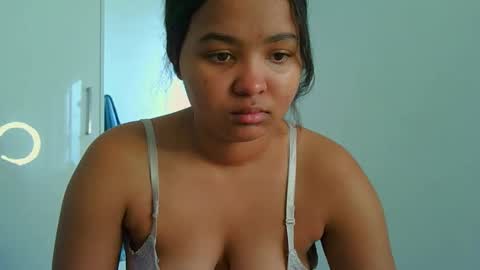 courtney online show from May 2026 05:12:01 AM