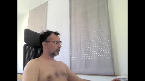 exhibit77 online show from April 2026 10:54:02 AM