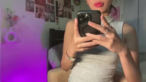 Snapshot of exoo_exoo_07 chatting on September 2025 01:05:02 PM Angela online show from September 2025 01:05:02 PM