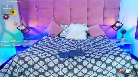 Aura online show from June 2026 04:30:02 AM