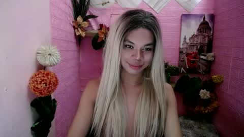 Snapshot of exoticblacknicaxxx chatting on February 2025 04:46:01 AM Nica online show from February 2025 04:46:01 AM