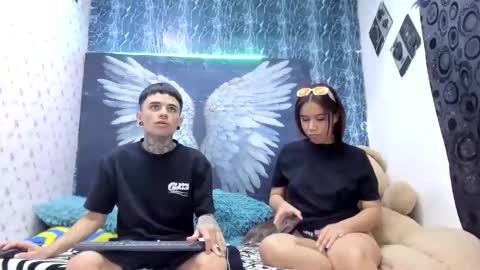 exotichot_couple online show from May 2026 10:05:02 PM