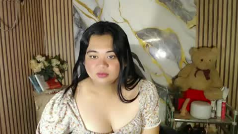 SHANTAL MARIE online show from June 2026 02:30:01 PM