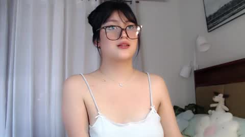 Snapshot of expensive_candyx chatting on May 2026 03:02:02 AM Candy online show from May 2026 03:02:02 AM