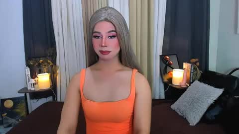 expensive_elise online show from May 2026 09:09:01 PM