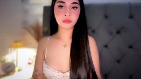 chloee online show from April 2026 07:17:02 AM