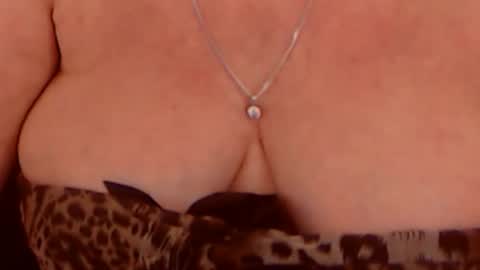 Alana online show from December 2024 10:44:02 PM