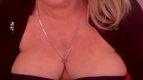 Alana online show from January 2025 02:33:01 AM