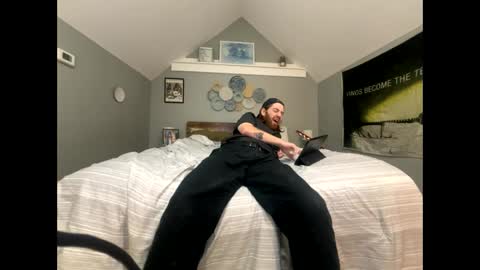 Snapshot of explosive_andyy chatting on November 2025 11:07:02 PM Explosivee andyy online show from November 2025 11:07:02 PM