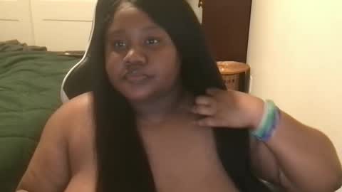 Snapshot of explosivekitty69 chatting on November 2025 07:20:01 AM Miss Kitty online show from November 2025 07:20:01 AM