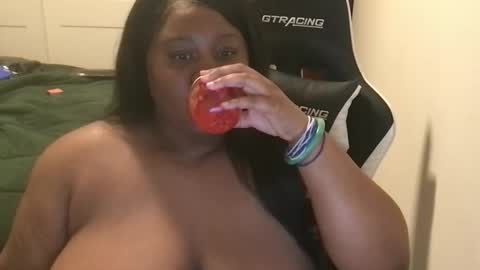 Snapshot of explosivekitty69 chatting on November 2025 06:23:01 AM Miss Kitty online show from November 2025 06:23:01 AM