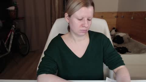 Snapshot of exponentex5 chatting on December 2024 04:53:01 PM Crystal online show from December 2024 04:53:01 PM